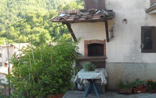 Molazzana Reference: 3062