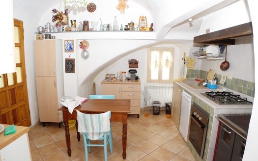 Imperia Reference: 4151