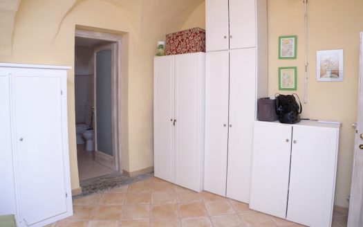 Imperia Reference: 4151