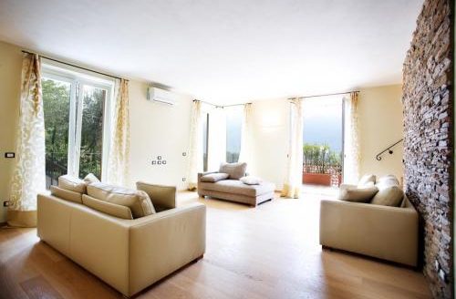 Sala Comacina Reference: 904