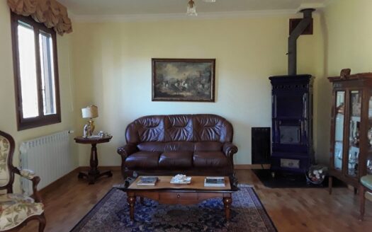 Pratovecchio Ref: 5139