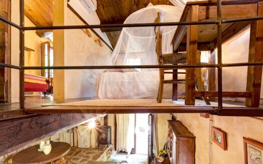 Ortignano Raggiolo Ref: 5291