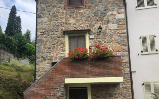 Borgo a Mozzano Ref: 5376