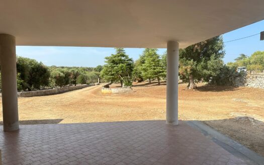 Carovigno Ref: 5387D