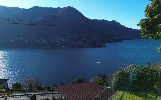 Carate Urio Ref: 5438