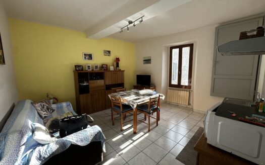 Carate Urio Ref: 5438