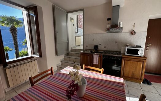 Carate Urio Ref: 5438