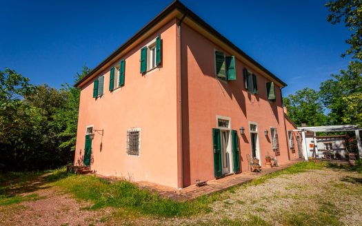 Casciana Terme Ref: 5503