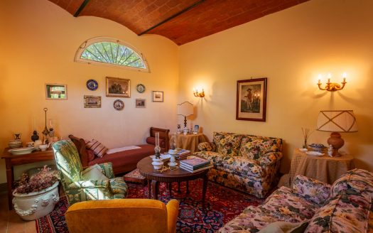 Casciana Terme Ref: 5503