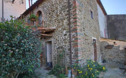 Lamporecchio Collinare Ref: 5569